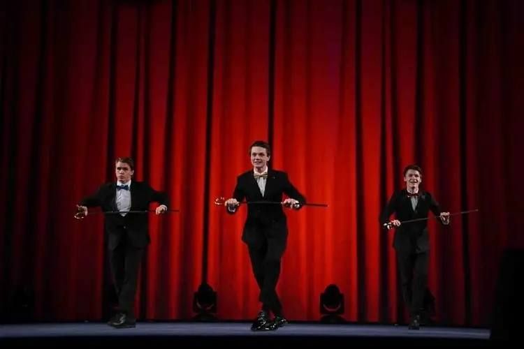 ������� � ������ �������� ������� ���������� �������� ������, ����������� ����������, ���������� ������������ � ������� ���� ��������� �������