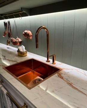 Латунная мойка: как выбрать и что учесть при покупке