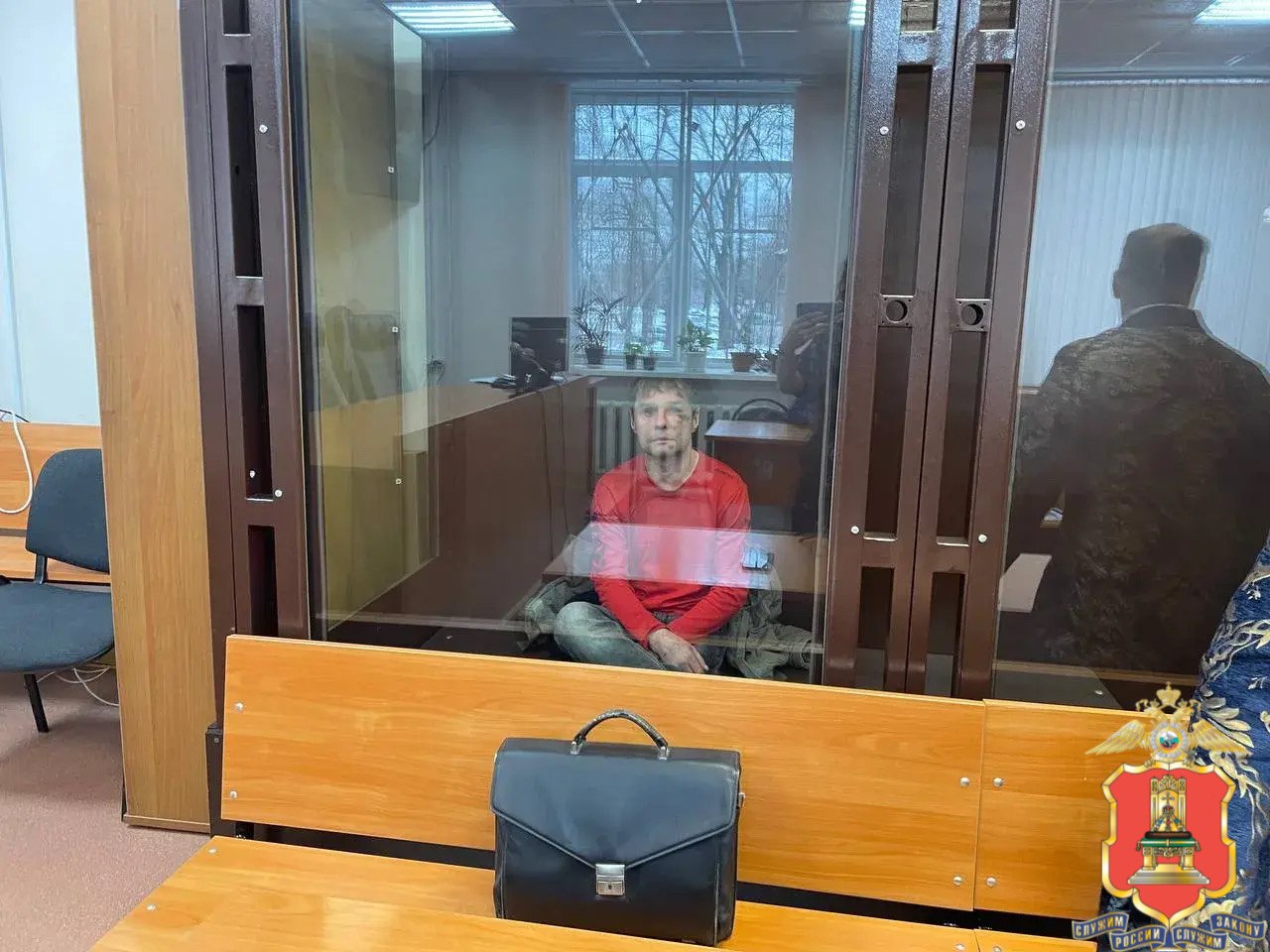 11111. В Вышнем Волочке пассажир такси, перевозивший метадон в «Киндер-сюрпризе», стал фигурантом уголовного дела