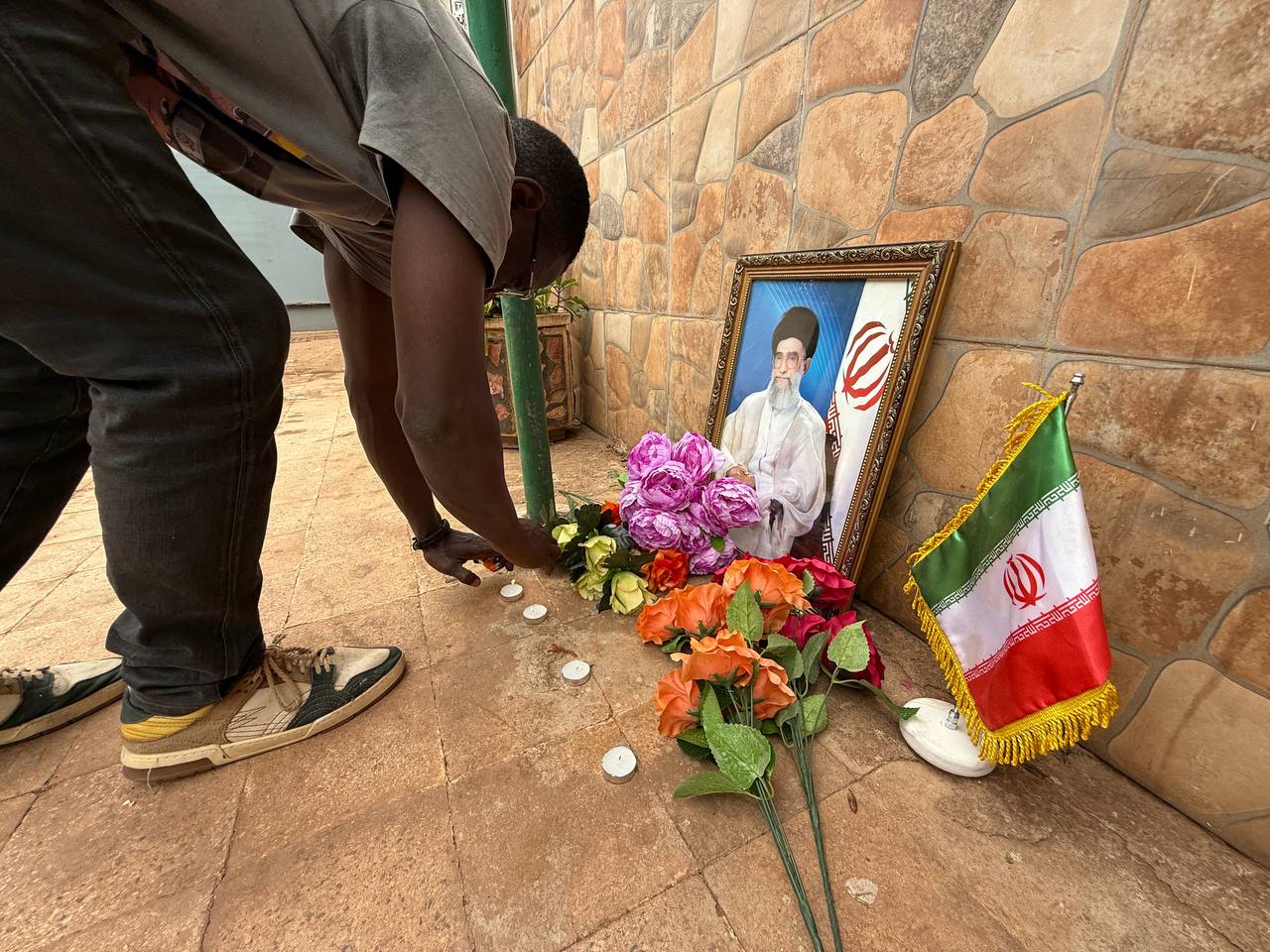 123 В Мали почтили память жертв агрессии США против Ирана 123 В Мали почтили память жертв агрессии США против Ирана