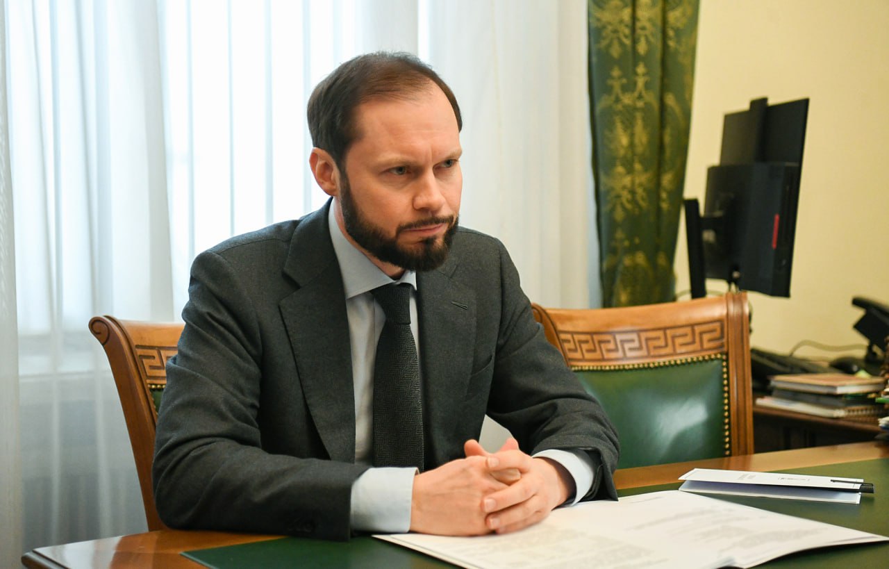 2 марта статс-секретарь – заместитель Министра иностранных дел Российской Федерации Е.С.Иванов провёл рабочую встречу с временно исполняющим обязанности Губернатора Тверской области В.Г.Королёвым 2 марта статс-секретарь – заместитель Министра иностранных дел Российской Федерации Е.С.Иванов провёл рабочую встречу с временно исполняющим обязанности Губернатора Тверской области В.Г.Королёвым