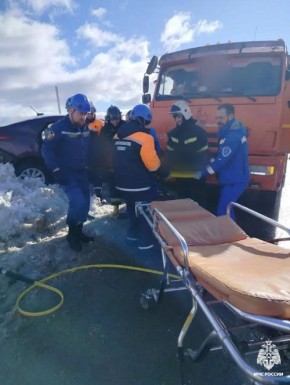 Два человека пострадали в ДТП с грузовиком в Тверской области