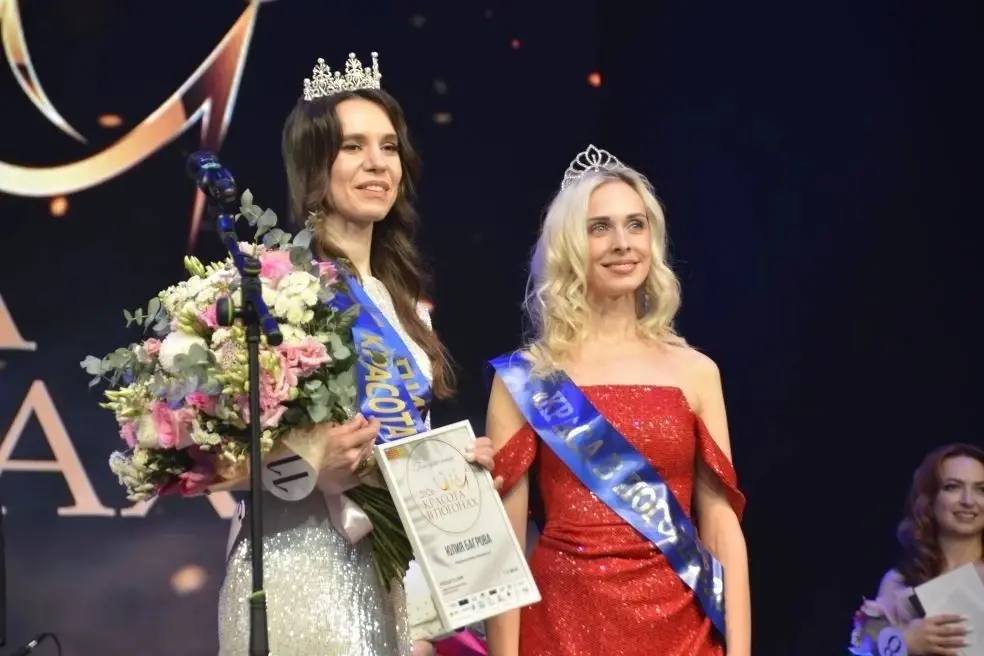 Сотрудницы УФСБ России по Тверской области, УССИ ФСО РФ в ЦФО и регионального УМВД России стали лучшими в конкурсе "Красота в погонах 2026" Сотрудницы УФСБ России по Тверской области, УССИ ФСО РФ в ЦФО и регионального УМВД России стали лучшими в конкурсе "Красота в погонах 2026"