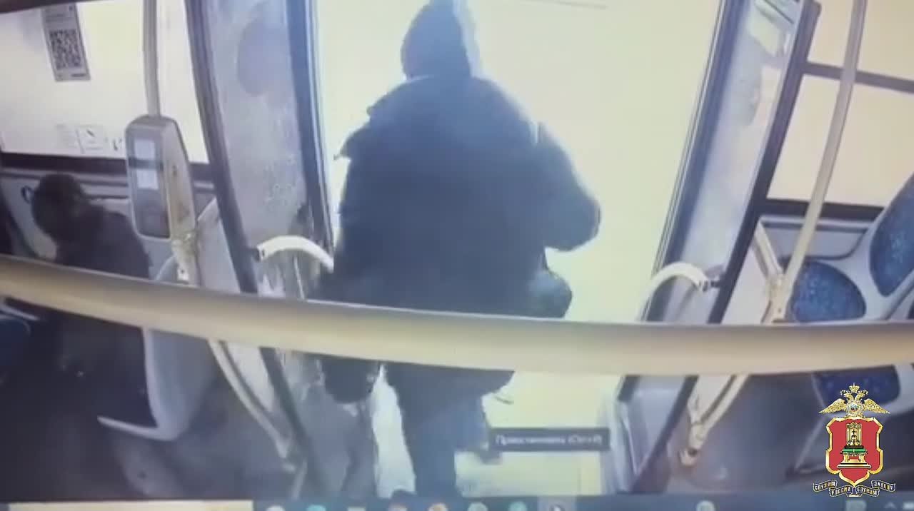 В Твери возбуждено уголовное дело по факту вандализма в автобусе