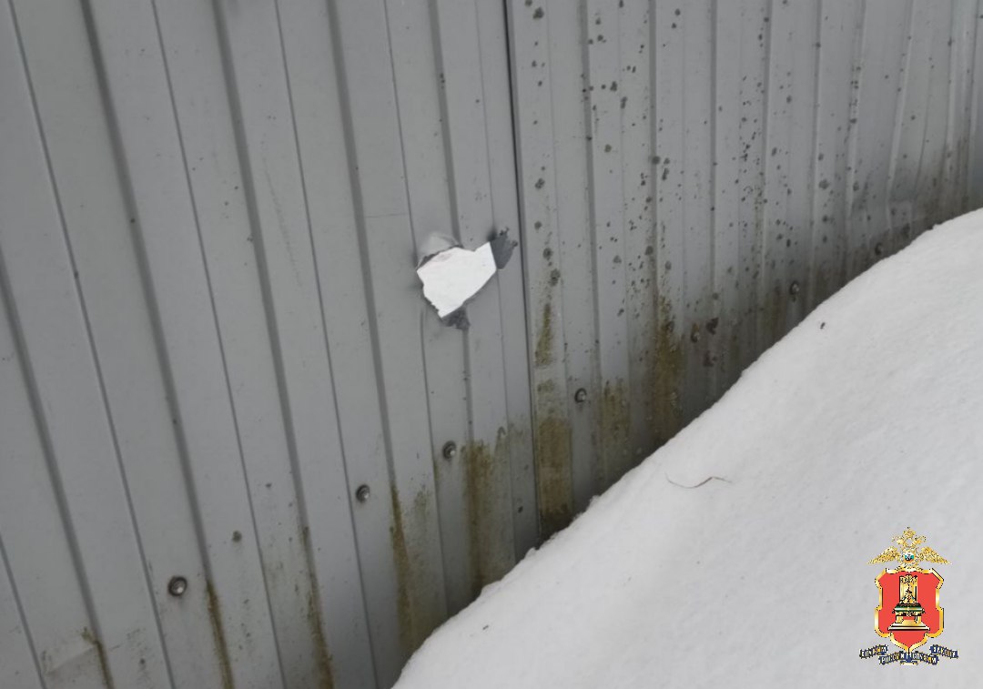 111111. Чеховское ружьё по-осташковски: полиция разбирается в обстоятельствах конфликта двух мужчин 111111. Чеховское ружьё по-осташковски: полиция разбирается в обстоятельствах конфликта двух мужчин