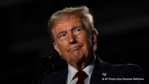 Трамп назвал "сосунками" власти европейских стран, которым Китай продает ветрогенераторы: