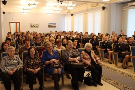 � ���������� ��������� 8 ����� � ���������� ��� ������ �� �������� ������� ���������� ������������� ��������