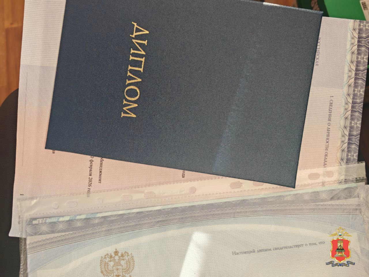 В Твери частный колледж выпускал фиктивных студентов-иностранцев В Твери частный колледж выпускал фиктивных студентов-иностранцев