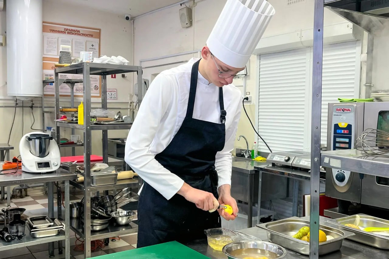 Тверская область вошла в топ регионов по вовлеченности студентов в соревновательную программу регионального этапа чемпионата по профессиональному мастерству «Профессионалы», заняв 12 место среди субъектов РФ Тверская область вошла в топ регионов по вовлеченности студентов в соревновательную программу регионального этапа чемпионата по профессиональному мастерству «Профессионалы», заняв 12 место среди субъектов РФ