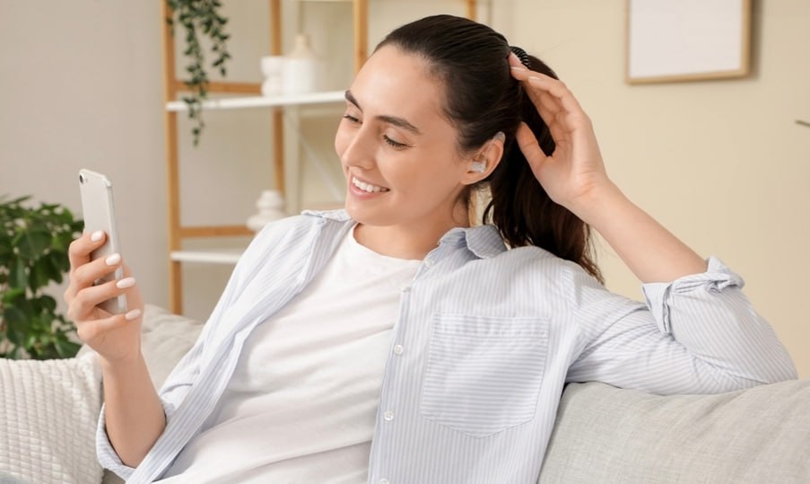 Жители Тверской области с нарушением слуха теперь могут пользоваться обычной телефонной связью без посторонней помощи