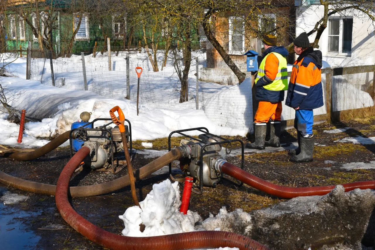 В Твери прошли командно-штабные учения по подготовке к безаварийному пропуску весеннего половодья и пожароопасному периоду В Твери прошли командно-штабные учения по подготовке к безаварийному пропуску весеннего половодья и пожароопасному периоду