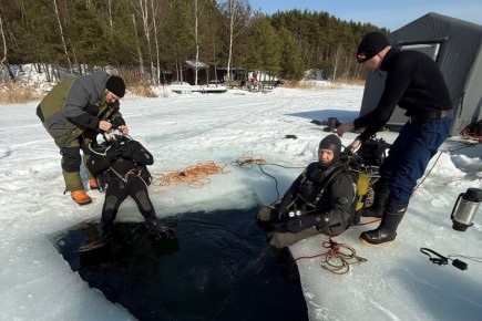 1 Тверские спасатели провели первые весенние учения и потренировались на раке