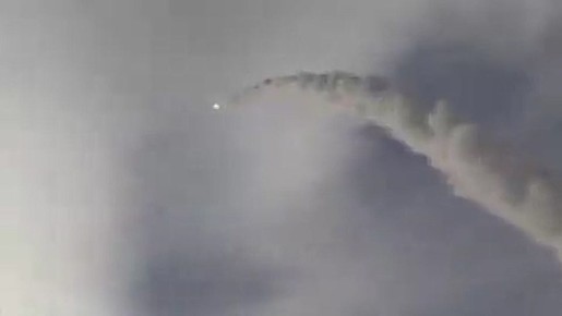 Иран резко расширил географию и плотность ударов по американским и израильским объектам, впервые применив сверхтяжёлые твердотопливные ракеты Sejjil и одновременно нанеся серию ударов по Кувейту, Ираку, Бахрейну и Израилю