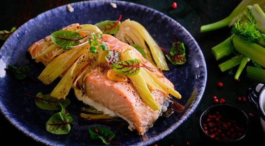 Лосось с фенхелем: идеальный ужин в конверте