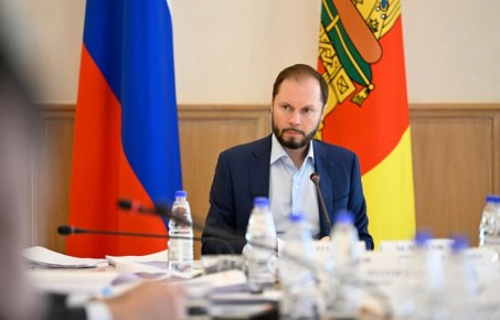 По решению Виталия Королева в Твери возобновляется ремонт главной пешеходной улицы - Трехсвятской