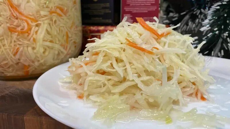Как заквасить капусту на зиму: 7 проверенных рецептов для гурманов