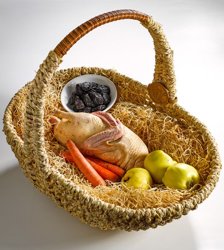 Как сделать осень ярче с помощью айвы, утки и чернослива