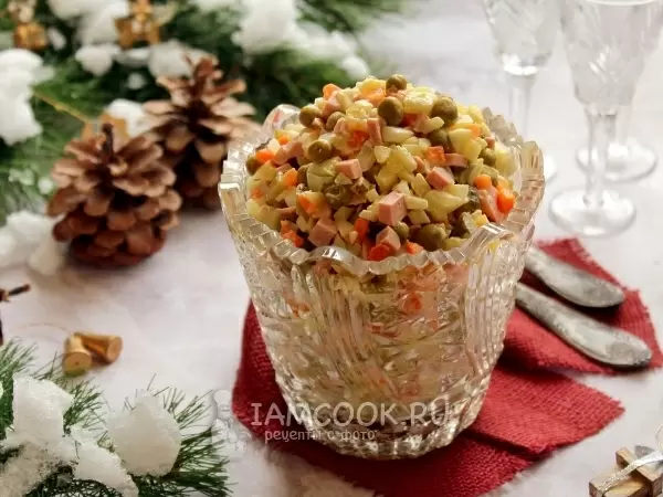 Оливье: Кулинарные ностальгии из 90-х в свежем прочтении