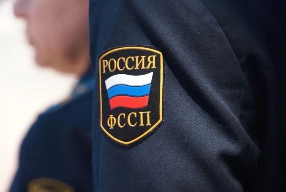 Более 4 миллионов рублей задолженности по заработной плате взыскали судебные приставы в Бологовском районе