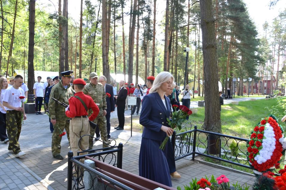 Тверские студенты приняли участие в военно-патриотическом слете «Тверская зарница» Тверские студенты приняли участие в военно-патриотическом слете «Тверская зарница»