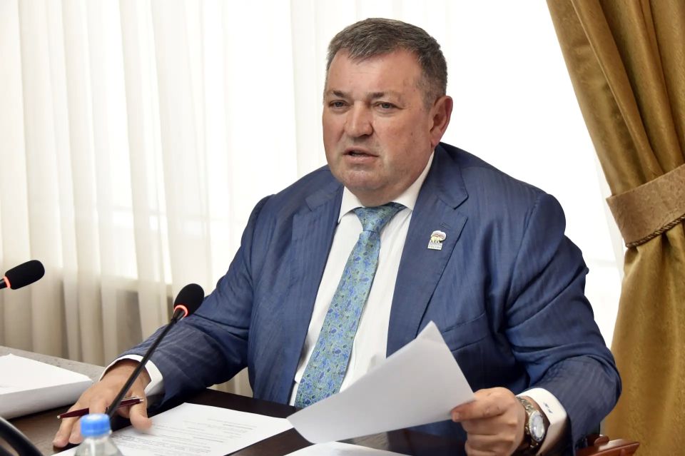 На заседании комитета по государственному устройству и местному самоуправлению, которое состоялось 18 мая под председательством Александра Клиновского, было рассмотрено 8 вопросов На заседании комитета по государственному устройству и местному самоуправлению, которое состоялось 18 мая под председательством Александра Клиновского, было рассмотрено 8 вопросов