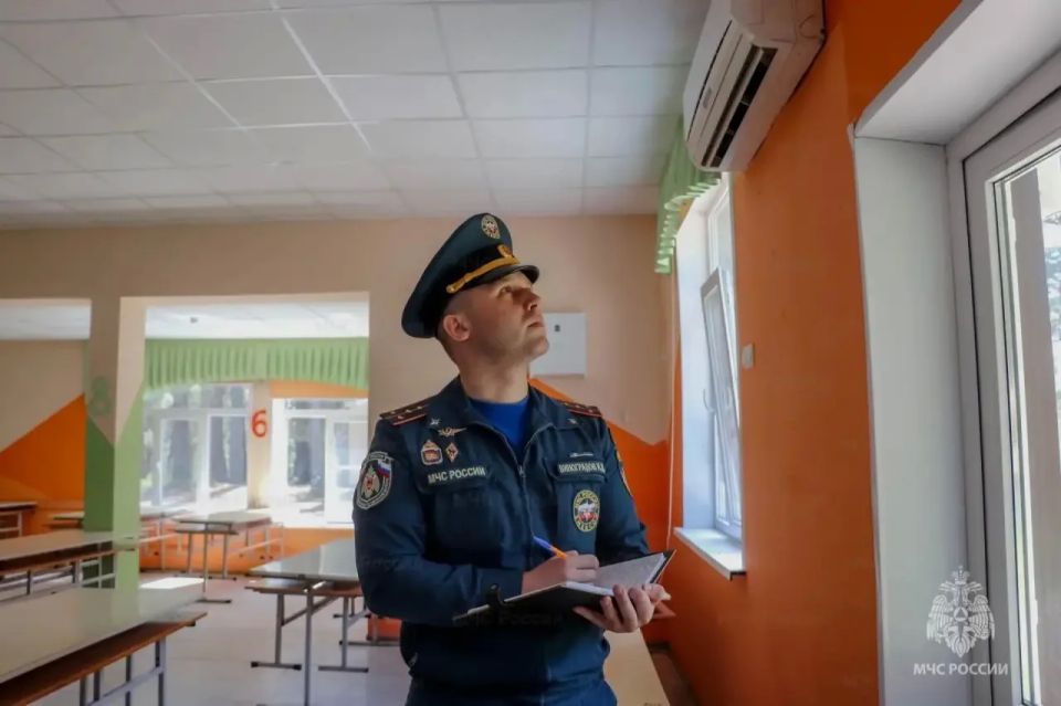 Инспекторы государственного пожарного надзора и специалисты ИПЛ проверяют детские лагеря Верхневолжья Инспекторы государственного пожарного надзора и специалисты ИПЛ проверяют детские лагеря Верхневолжья