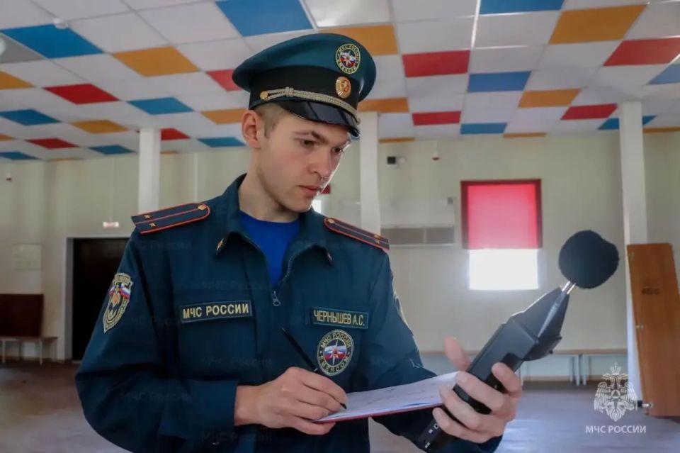Инспекторы государственного пожарного надзора и специалисты ИПЛ проверяют детские лагеря Верхневолжья Инспекторы государственного пожарного надзора и специалисты ИПЛ проверяют детские лагеря Верхневолжья