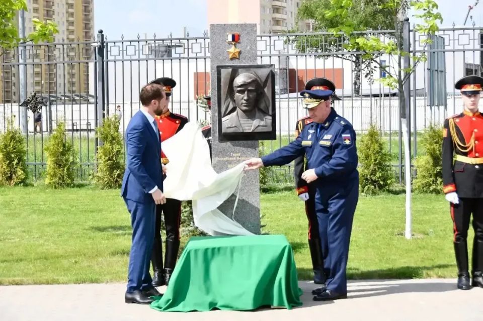 Сегодня, 20 мая, прокурор Тверской области Денис Назаренко принял участие в торжественном мероприятии, состоявшемся в Тверском суворовском военном ордена Почета училище Сегодня, 20 мая, прокурор Тверской области Денис Назаренко принял участие в торжественном мероприятии, состоявшемся в Тверском суворовском военном ордена Почета училище