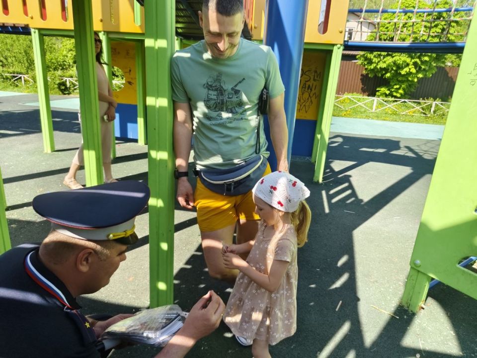 В Твери сотрудники Госавтоинспекции провели мероприятие «На велосипеде и самокате по правилам» В Твери сотрудники Госавтоинспекции провели мероприятие «На велосипеде и самокате по правилам»
