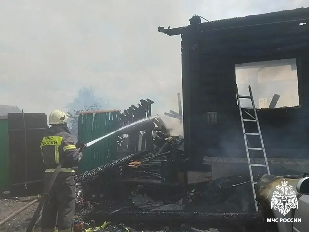 Пожар в Калининском округе Пожар в Калининском округе