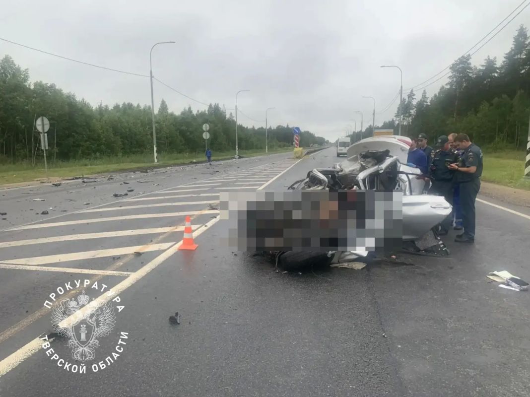 Сегодня, 09 июля в утреннее время, в Вышневолоцком муниципальном округе на 292-м километре ФАД М-10 «Россия» в сторону Москвы произошло ДТП Сегодня, 09 июля в утреннее время, в Вышневолоцком муниципальном округе на 292-м километре ФАД М-10 «Россия» в сторону Москвы произошло ДТП