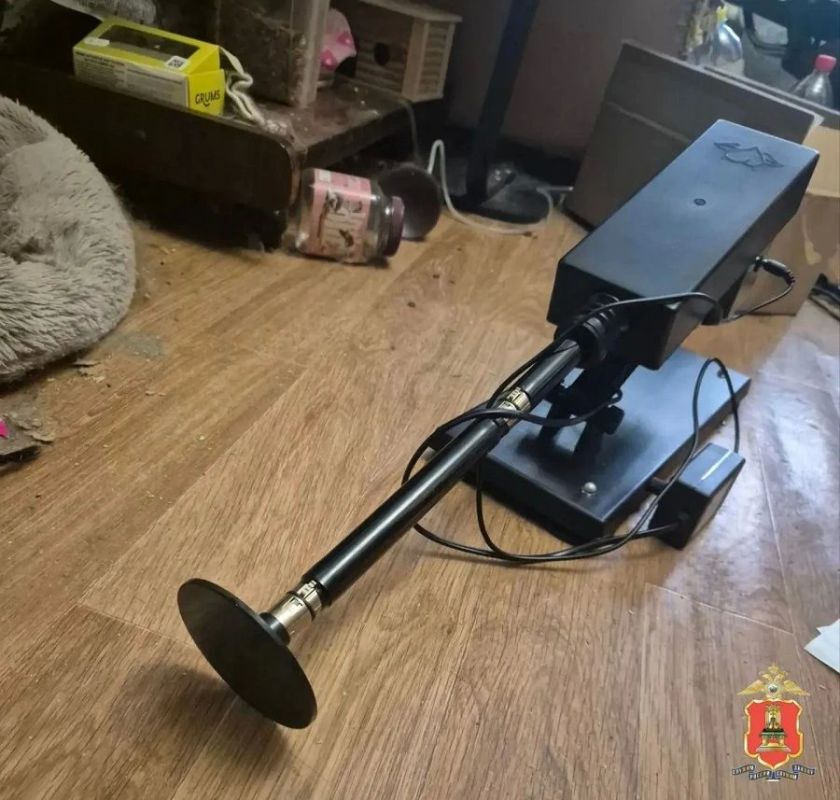 Полицейские не оценили видеоконтент для взрослых от вебкамщицы из Твери Полицейские не оценили видеоконтент для взрослых от вебкамщицы из Твери