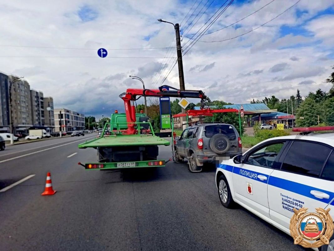 В период с 6 по 12 июля на территории г. Твери проведено профилактическое мероприятие «Водитель без права управления», в ходе которого было выявлено 10 водителей не имеющих водительского удостоверения и 4 водителя, ранее...