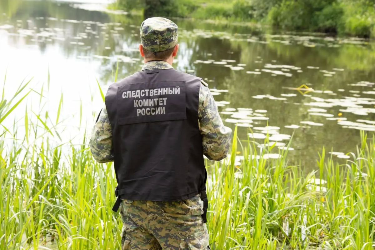 В Тверской области из реки достали труп мужчины
