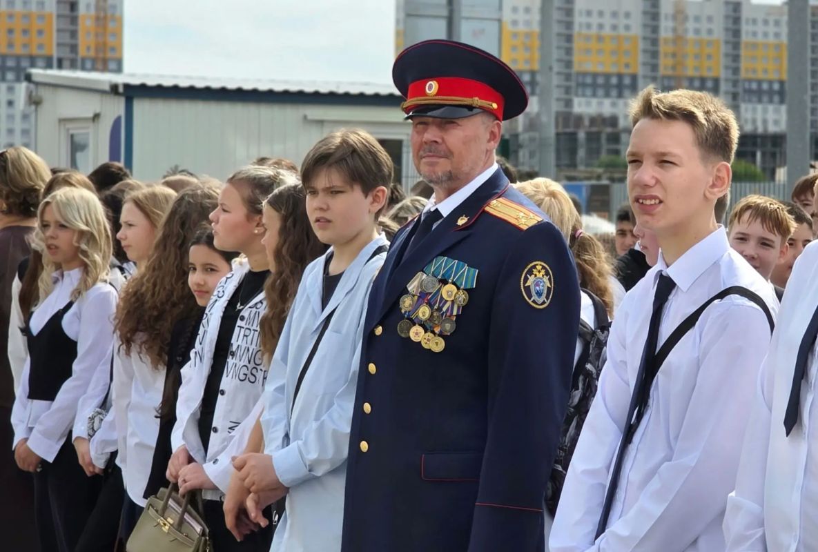 В Тверской области новый учебный путь кадет начался с напутствия офицеров следственного управления Следственного комитета В Тверской области новый учебный путь кадет начался с напутствия офицеров следственного управления Следственного комитета