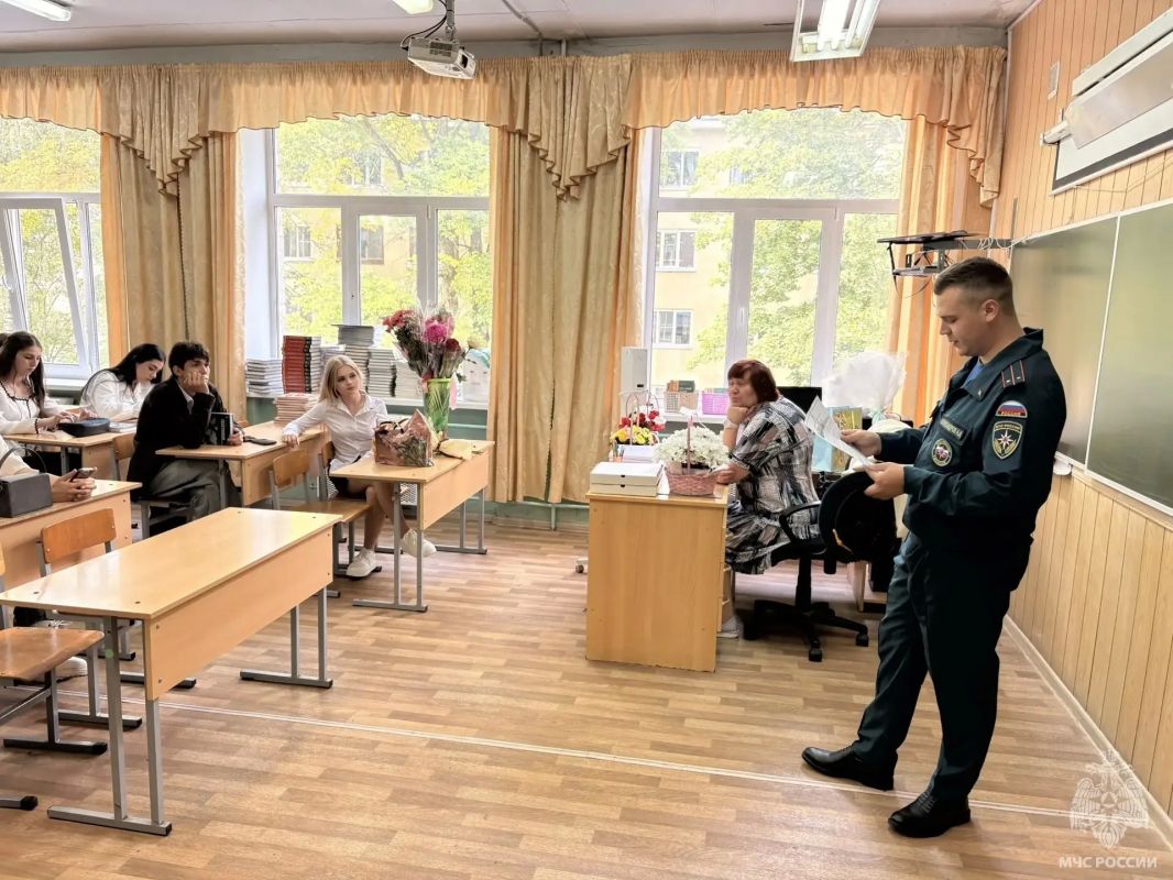 Обеспечение безопасность на Дне знаний Обеспечение безопасность на Дне знаний