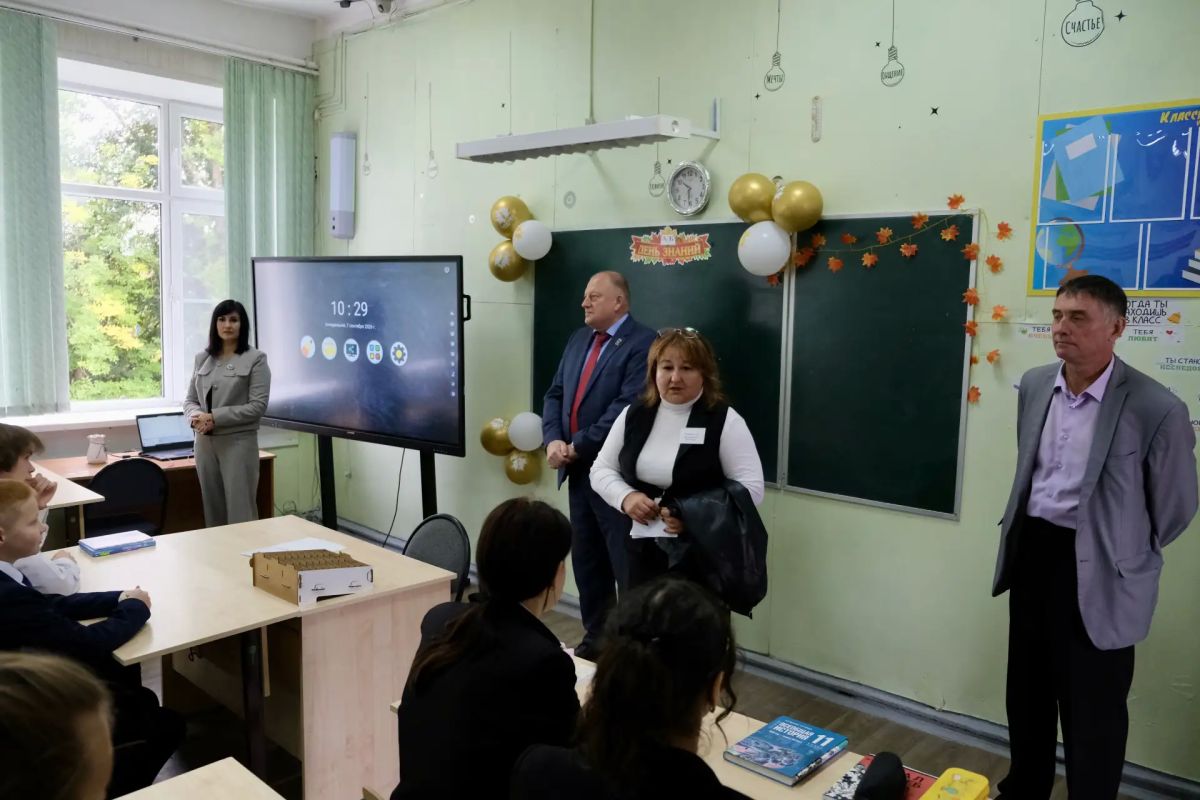 Председатель ЗСТО Сергей Голубев провел рабочую поездку в Селижаровский округ Председатель ЗСТО Сергей Голубев провел рабочую поездку в Селижаровский округ
