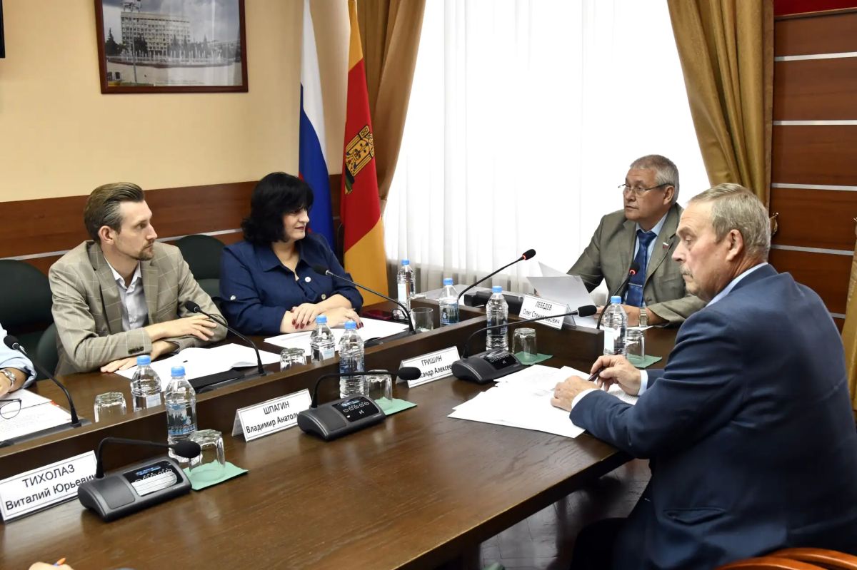 Состоялось заседание комитета по экономической политике и предпринимательству Состоялось заседание комитета по экономической политике и предпринимательству