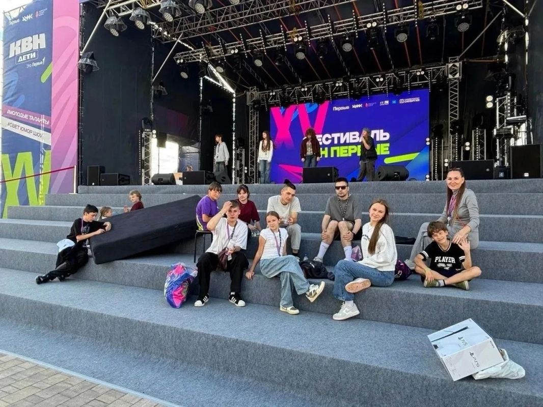 Сборная КВН «Всем Удачи» из Тверской области представила регион на XV Международном фестивале детских команд «КВН.Первые» Сборная КВН «Всем Удачи» из Тверской области представила регион на XV Международном фестивале детских команд «КВН.Первые»