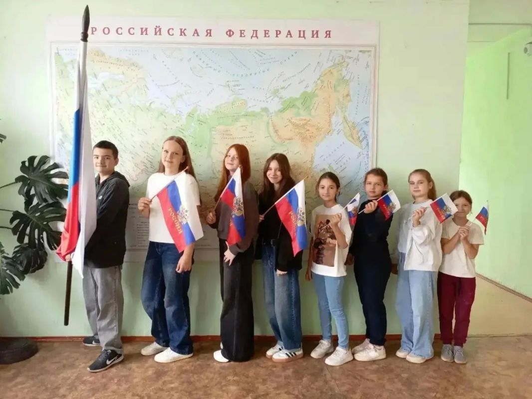 Около 1000 лагерей и 103 тысячи отдохнувших в них школьников: в Верхневолжье подвели итоги летней оздоровительной кампании 2026 года Около 1000 лагерей и 103 тысячи отдохнувших в них школьников: в Верхневолжье подвели итоги летней оздоровительной кампании 2026 года