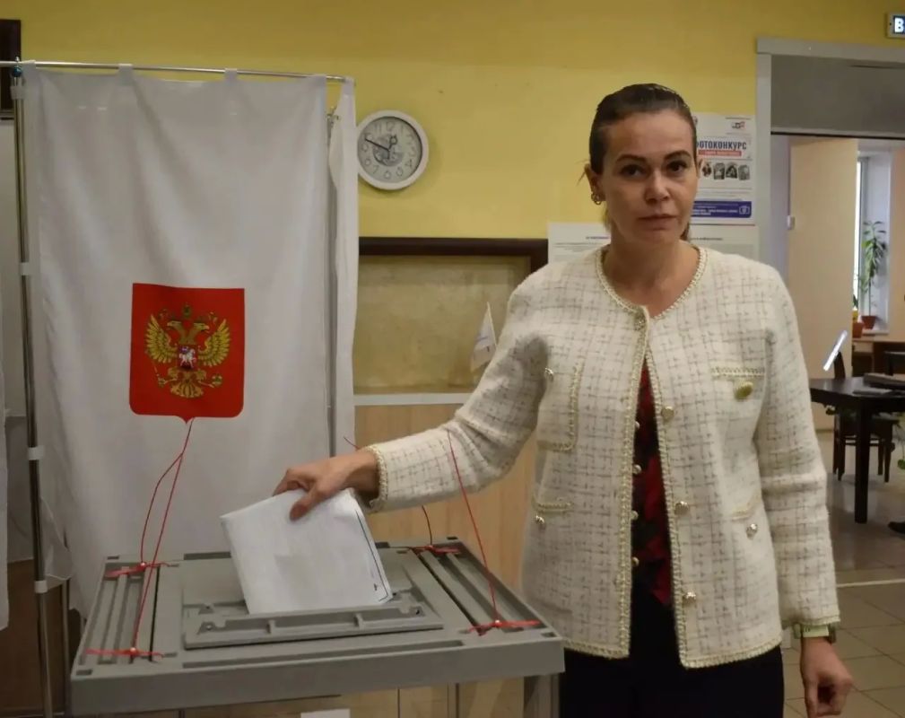 «Возможность начать новый этап в истории Тверской области»: представители разных профессий в Верхневолжье делают свой выбор в пользу развития родного края «Возможность начать новый этап в истории Тверской области»: представители разных профессий в Верхневолжье делают свой выбор в пользу развития родного края