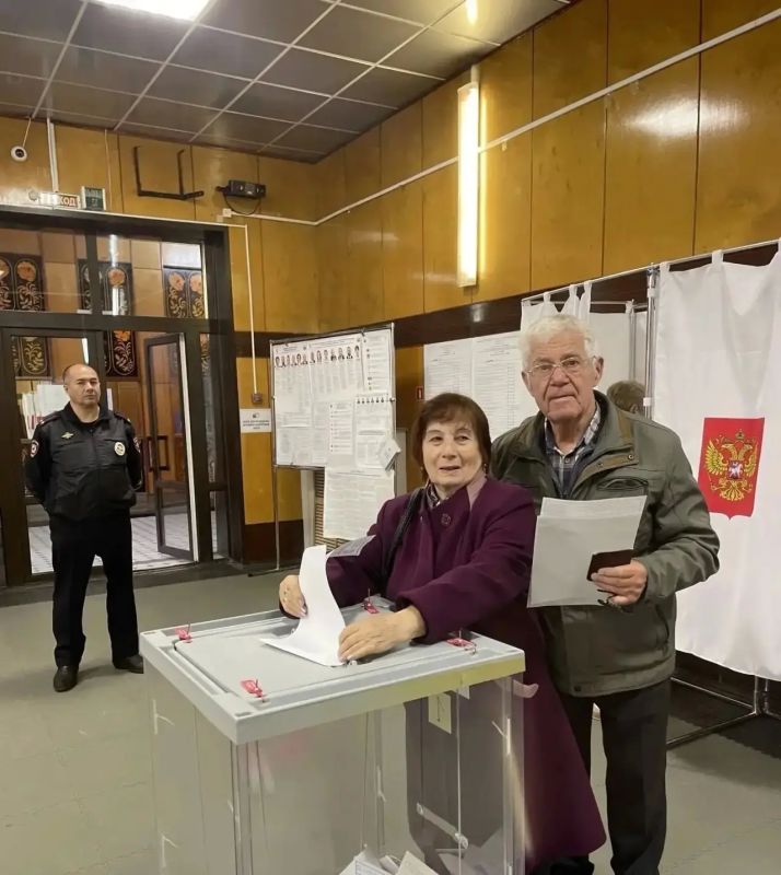 «Возможность начать новый этап в истории Тверской области»: представители разных профессий в Верхневолжье делают свой выбор в пользу развития родного края «Возможность начать новый этап в истории Тверской области»: представители разных профессий в Верхневолжье делают свой выбор в пользу развития родного края