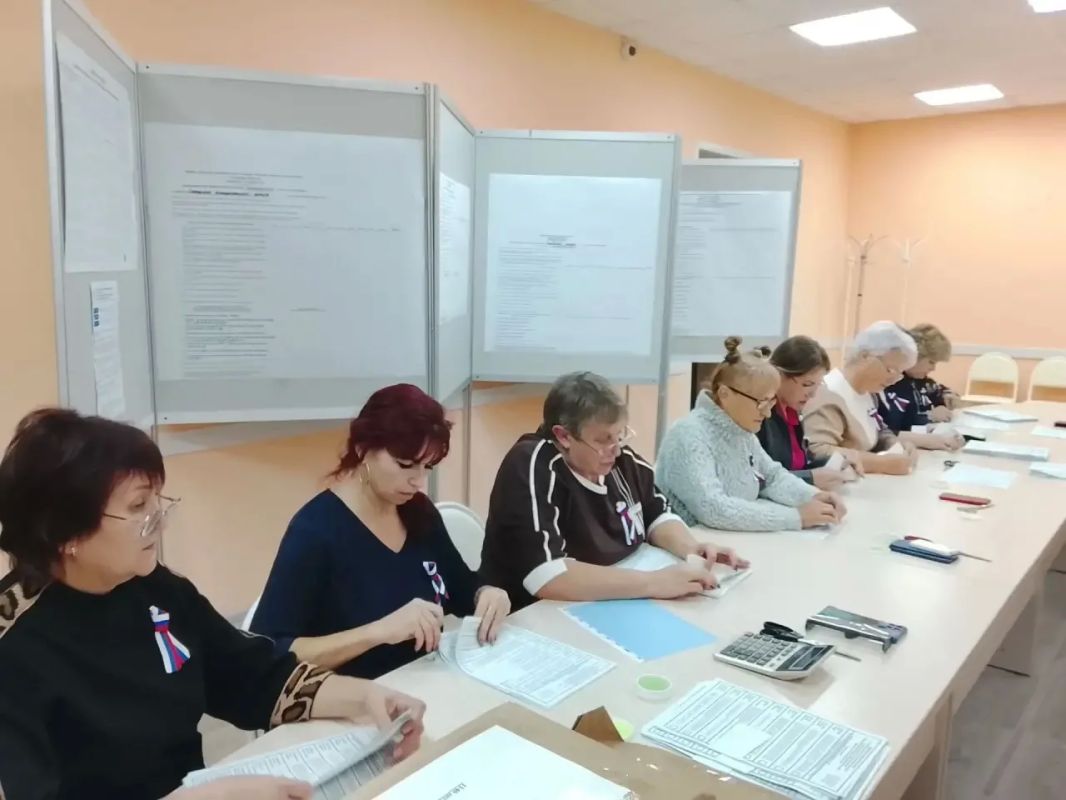 В Тверской области завершилось трехдневное голосование на федеральных, региональных и муниципальных выборах В Тверской области завершилось трехдневное голосование на федеральных, региональных и муниципальных выборах