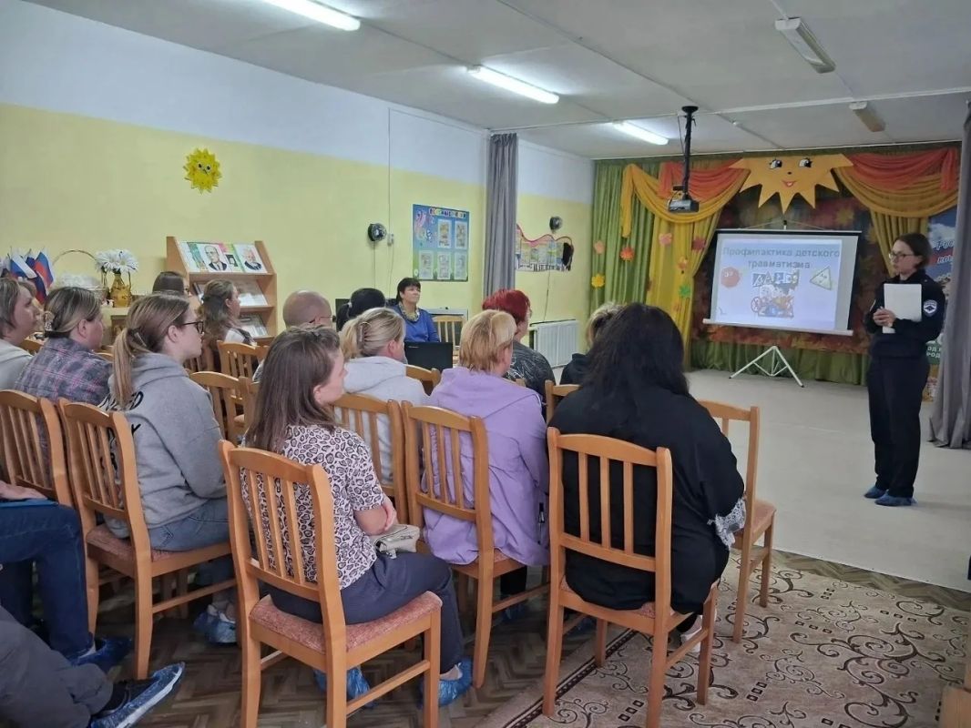 С началом нового учебного года сотрудники Госавтоинспекции Тверской области усилили работу с родителями С началом нового учебного года сотрудники Госавтоинспекции Тверской области усилили работу с родителями