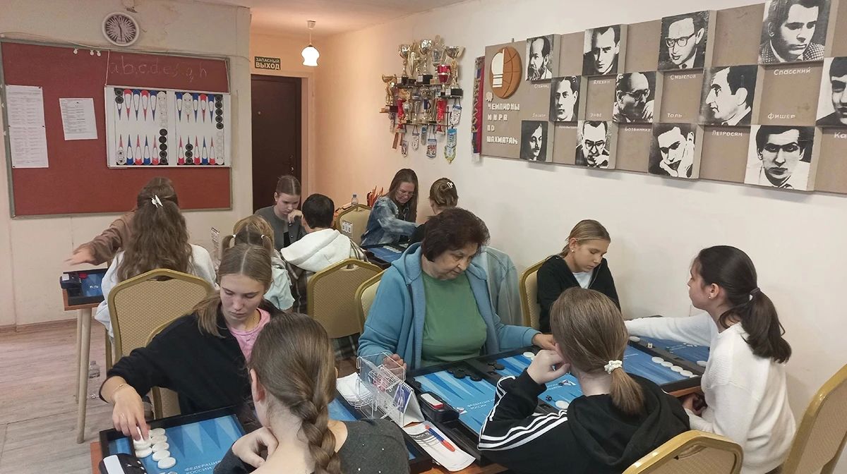 Две минуты на партию: как в Тверской области прошли турниры по коротким нардам Две минуты на партию: как в Тверской области прошли турниры по коротким нардам