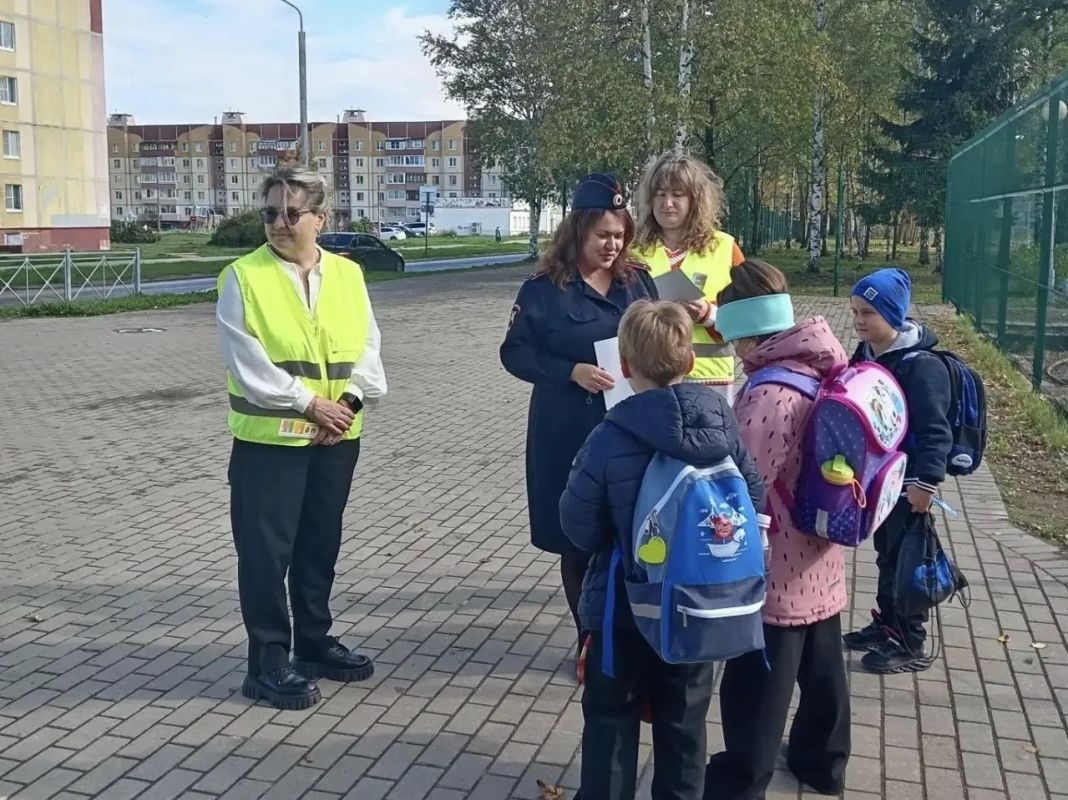 В Удомельском муниципальном округе прошел совместный рейд «Родительского патруля» и Госавтоинспекции В Удомельском муниципальном округе прошел совместный рейд «Родительского патруля» и Госавтоинспекции