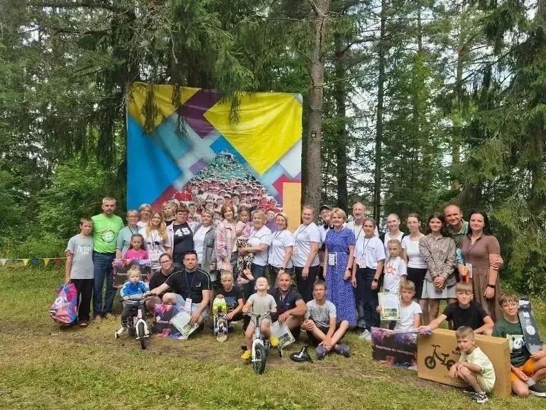 Практика вышневолоцкого семейного центра признана одной из лучших на Всероссийском форуме «Вместе – ради детей! В фокусе – семья!» Практика вышневолоцкого семейного центра признана одной из лучших на Всероссийском форуме «Вместе – ради детей! В фокусе – семья!»