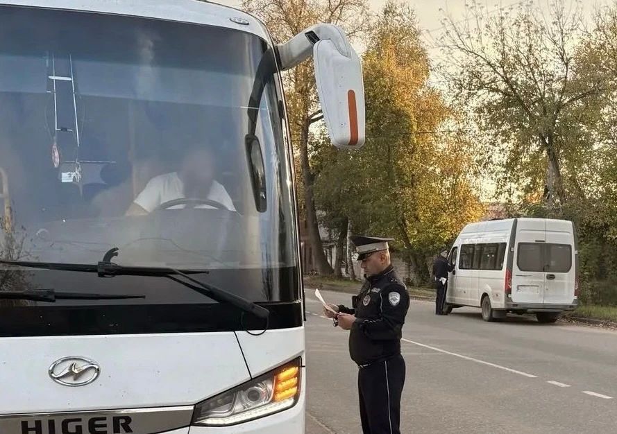 Сотрудники Госавтоинспекции Тверской области пресекли более ста нарушений в сфере пассажирских перевозок Сотрудники Госавтоинспекции Тверской области пресекли более ста нарушений в сфере пассажирских перевозок