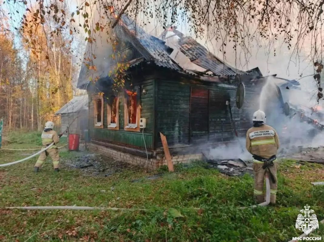 В Тверской области из-за неисправной печки сгорел жилой дом В Тверской области из-за неисправной печки сгорел жилой дом