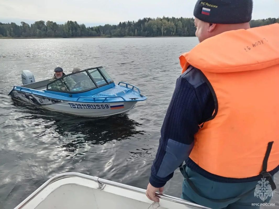 Безопасность у воды — под контролем! Безопасность у воды — под контролем!
